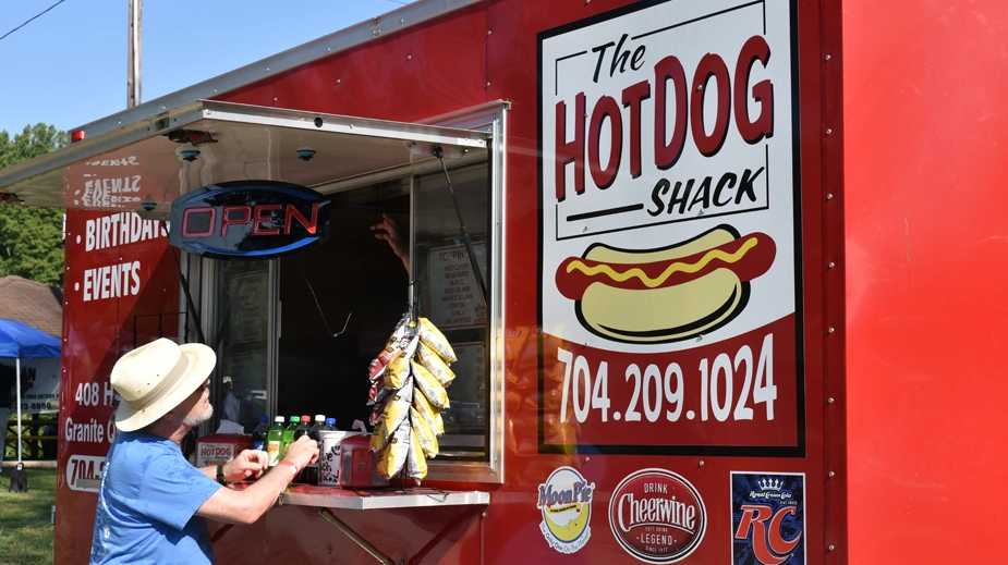 The Hot Dog Shack Food Truck